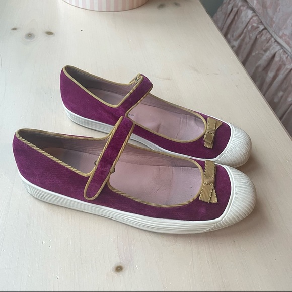 Marc By Marc Jacobs Velvet Mary Jane Tennis Shoes with Bow and Rubber Sole | 7.5 - Picture 2 of 9